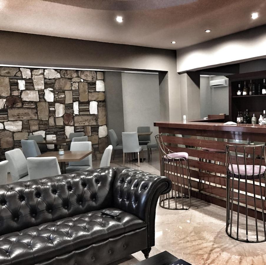 Hotel Kastri Garden Apartment Loutra Edipsou  Bagian luar foto